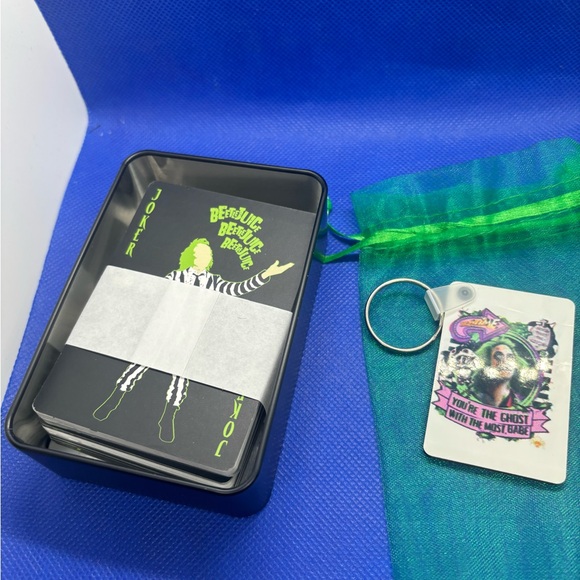 Beetle Juice Playing cards and keychain - Picture 6 of 6